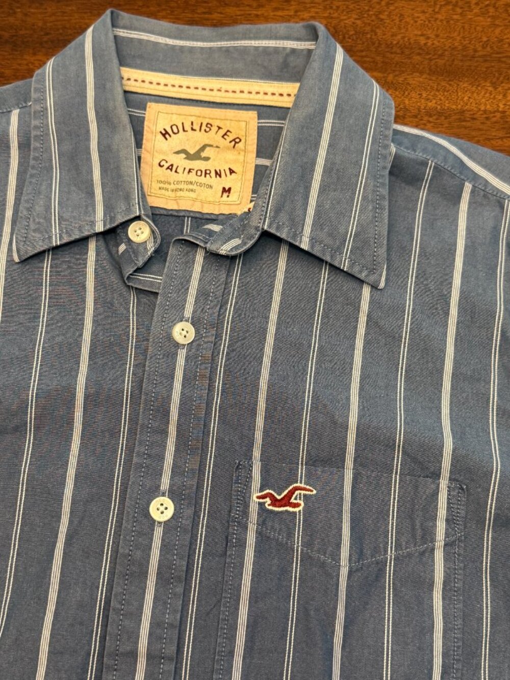 Hollister Mens M Blue Stripe Button Up Shirt Y2K Coastal Preppy Cotton Logo 4237